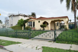 10456 S Hoover Los Angeles 90044