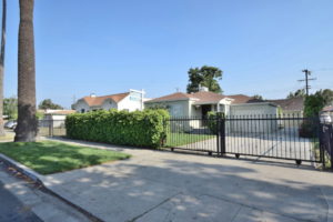 1233 W 60th Pl Los Angeles 90044